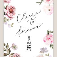 vaaleanpunaiset kukat kyltti cheers to forever hääjuhlan koristelu